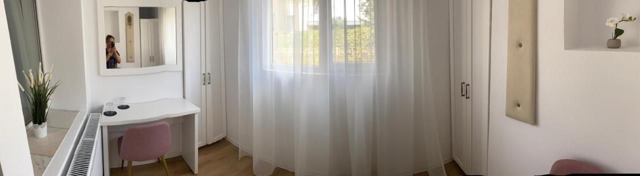 Casa Cattleya 호텔 Târgu Jiu 외부 사진